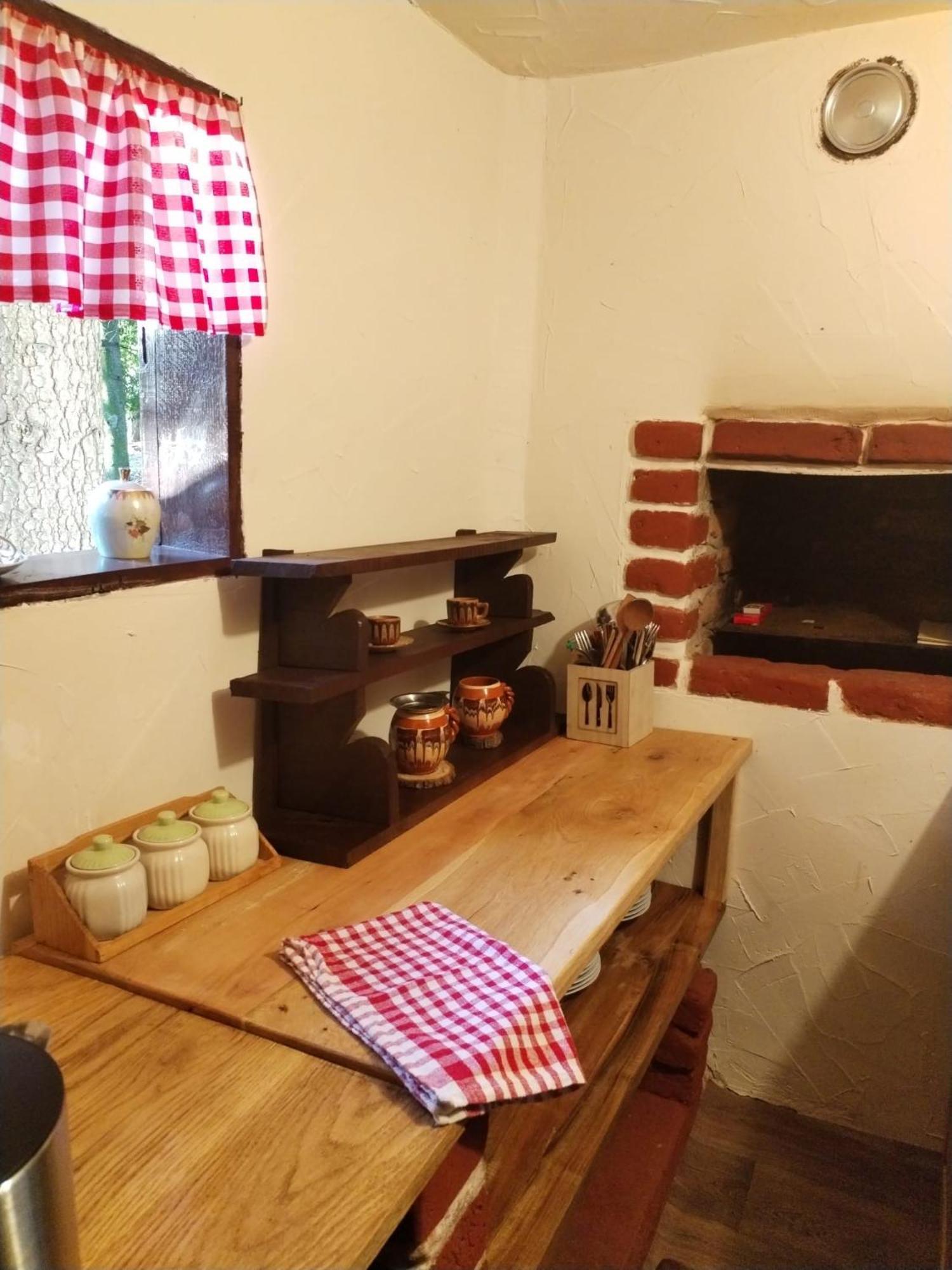 Konaciste Mali Izvor Villa Boljevac Szoba fotó